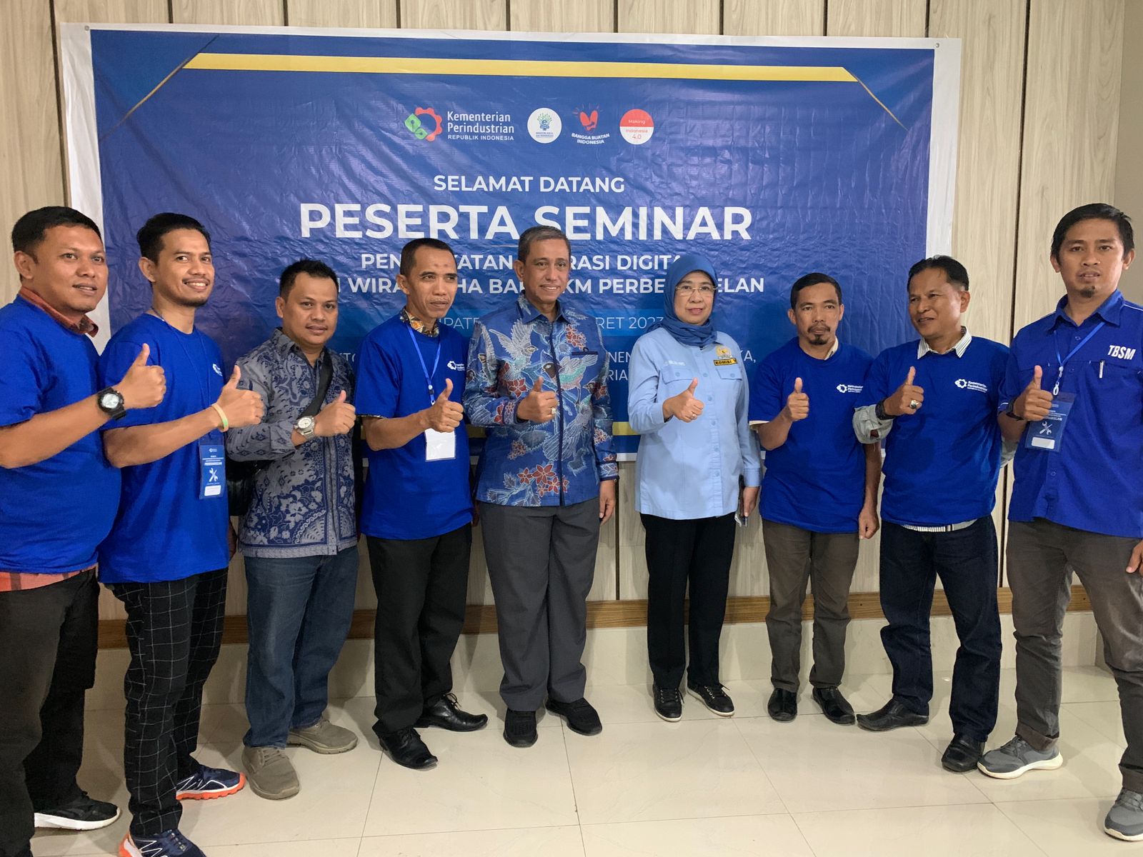 Seminar Peningkatan Literasi Digital Bagi IKM Bupati Wajo Harap