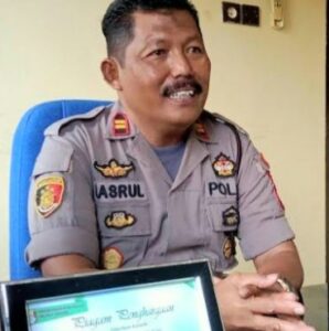 Kapolsek Keera Turut Hadir Penyaluran BLT-DD kepada 81 KPM Tahap Terakhir Tahun 2020 Di Desa Labawang