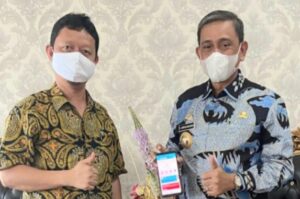 Amran Mahmud : PLN Segera Merealisasikan Permohonan Dari Pemkab Untuk CSR Listrik Gratis Bagi Warga Tidak Mampu