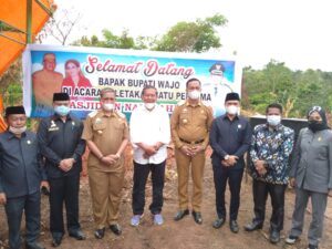 Duo Amran Hadiri Peletakkan Batu Pertama Pembangunan Masjid An- Nadirah-Madda