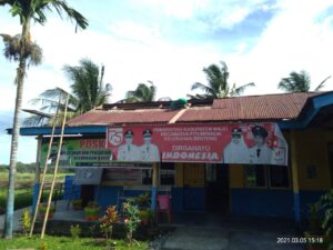 Angin Kencang Melanda Tiga Rumah Warga  Dan Atap Kantor Kelurahan Benteng