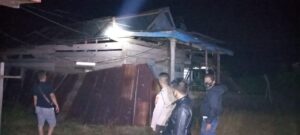 Tiga Rumah  Korban Angin Kencang Di Pitumpanua Butuh Bantuan Pemerintah