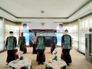 Ketua DPRD Hadiri Peringatan Otonomi Daerah di Anjungan Kantor Bupati Wajo