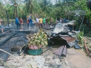Rumah Warga Dusun Batutitti Desa Alalebbae Ludes Terbakar