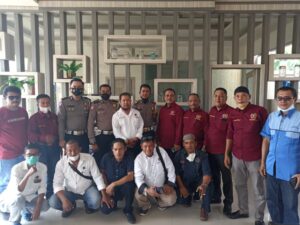 Wujudkan Keakraban Kapolres Wajo Hadiri Rapat PWI