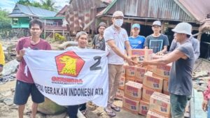 Salurkan Bantuan Kepada Korban Banjir,Haji Mustafa: Ini Adalah Kepedulian Partai Gerindra Atas Musibah Yang Menimpa Warga