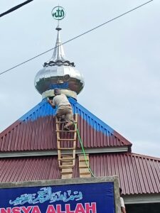 Personil Polsek Pammana Peduli Percepatan Pembangunan Masjid