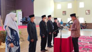 Maksimalkan Kerja-Kerja Baznas, Bupati Wajo Serahkan Kendaraan Operasional