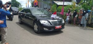 Jokowi Bareng Istri ke Wajo, Bupati: Selamat Datang Pak