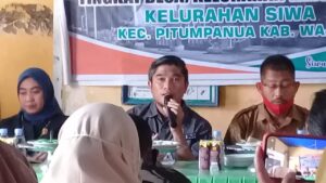 Dua Anggota DPRD Wajo Fraksi Nasdem dan PAN Kucurkan Dana Aspirasi Pembangunan Kantor Kelurahan Siwa