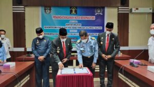 Ketua DPRD Wajo Tandatangani MoU Antara DPRD ,Pemkab Dengan Kemenkumham Sulsel