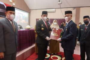 Amran Mahmud Harap Tak Sekadar Seremonial, 367 ASN Pemkab Wajo Terima Satyalancana Karya Satya