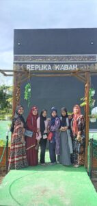Mau Liburan Ala Eropa, Mekkah dan Singapura? Cukup ke Kawasan Wisata Telaga Biru Wajo