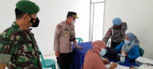 Pantau Arus Balik dan Vaksinasi Di Pelabuhan Bangsalae,Wakapolres Sampaikan Ini