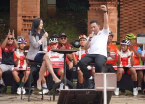 Gelar Parade Kemenangan Atlet Sea Games, Kapolri Fokus Kembangkan Olahraga Sepeda Indonesia