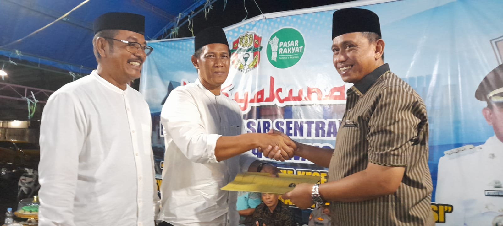 Bermalam Minggu di Siwa Culinary Sensation, Amran Mahmud Silaturahmi dengan Persatuan Pedagang Pasar