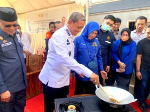 Resmikan Sambungan Jargas Rumah Tangga, Amran Mahmud Doakan AYP Sukses Selalu
