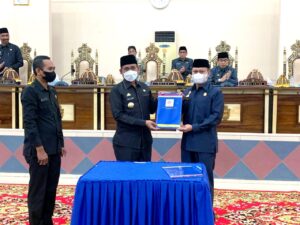 KUA dan PPAS APBD TA 2023 Disepakati, Bupati Wajo Apresiasi Komitmen dan Kerja Keras DPRD