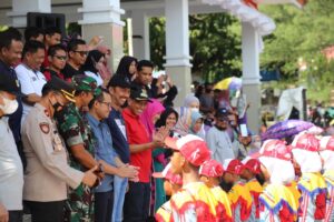 Ketua DPRD Wajo Hadiri Lepas Peserta Lomba Gerak Jalan Indah