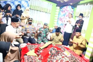 Anregurutta Syuaeb Nawang Meninggal, Bupati Wajo: Ulama Tawadu dan Bersahaja