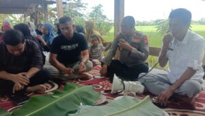 Kapolsek Keera Hadiri Syukuran Warga ” Manre Sipulung ” di Desa Lalliseng