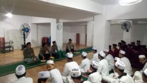 Polres Wajo Beri Edukasi di Asrama Tahfidzul Qur’an Ummil Hazanah Lompo Sengkang