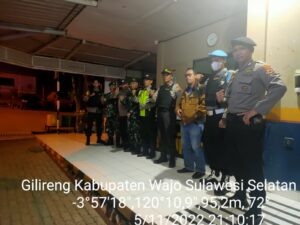Guna Antisipasi Gangguan Kamtibmas,Kapolsek Gilireng Pimpin Giat PATMAL