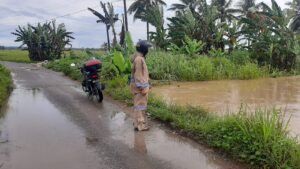 Polisi Maniangpajo Polres Wajo Cek Lokasi Rawan Bencana
