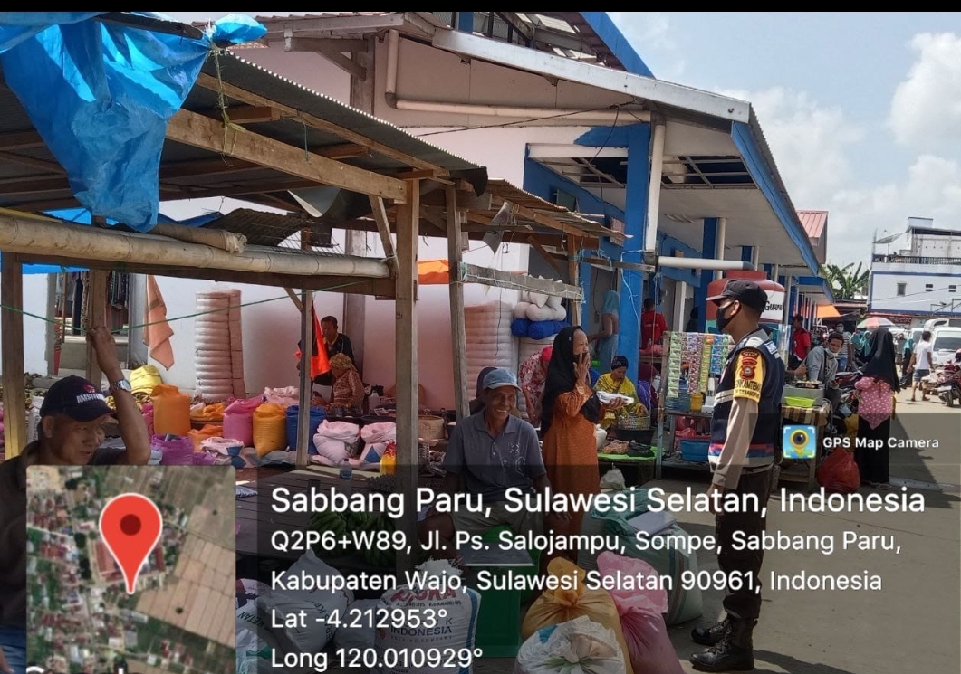 Berikan Rasa Aman dan Nyaman di Lokasi Pasar Rakyat,Polsek Sabbangpru Giat Patroli dan Pamtur