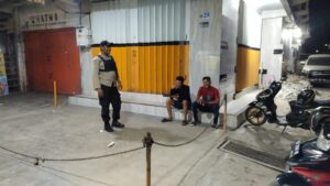 Pastikan Rasa Aman,Polsek Tempe Polres Wajo Giat Patroli Malam