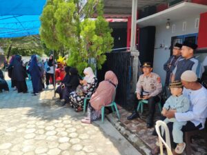 Wujud Empeti, Kapolsek Tempe Melayat di Rumah Duka Korban Tenggelam di Sungai Walanae