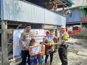 Kapolsek Tanasitolo Polres Wajo Giat Penyaluran Bantuan Kemanusiaan Untuk Negeri