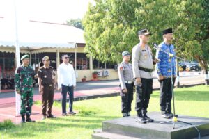 Kapolres Wajo Pimpin Upacara Apel Gelar Pasukan Operasi Ketupat