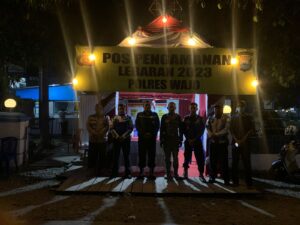 Pospam Anabanua Polsek Maniangpajo Polres Wajo Pastikan Lalu Lintas Tetap Lancar Selama Lebaran 2023
