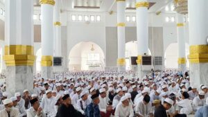 Halal Bihalal As’adiyah, Ribuan Jamaah Banjiri Masid Agung Ummul Quraa