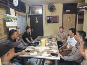 Kapolsek Belawa Rapat Anev Terkait Situasi Kamtibmas dan Evaluasi Pelaksanaan Tugas