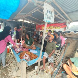 Polsek Belawa Polres Wajo Menggelar Jumat Curhat di Pasar Siyo Belawa