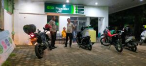 Personel Polsek Tempe Polres Wajo Gelar Patroli Malam