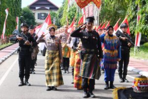 Polda Sulsel Gelar Tradisi Penyerahan Air Suci Pencucian Pataka Dalam Rangka HUT Bhayangkara Ke-77