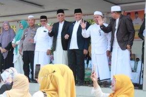Lepas Pemberangkatan Pawai Hijratul Rasul, Amran Mahmud : Momentum Terus Lakukan Yang Terbaik
