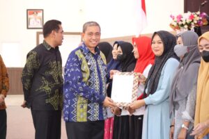 Terus Lakukan Pembinaan UMKM, Bupati Wajo Dorong Sertifikasi dan Legalisasi Produk