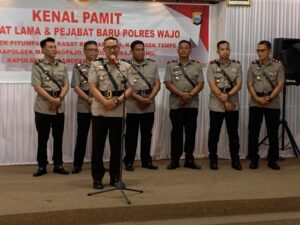 Kapolres Wajo Pimpin Upacara Sertijab,Diantaranya Kapolsek Urban Pitumpanua