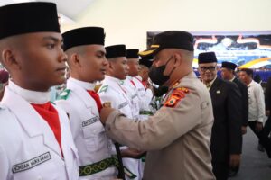 Kapolres Wajo Hadiri Upacara Pengukuhan Pasukan Pengibar Bendera Pusaka Tingkat Kabupaten