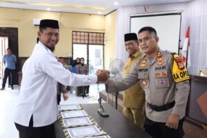 Kapolres Wajo Buka Secara Resmi Deklarasi Damai Para Calon Kades Pada Pilkades Serentak 2023.