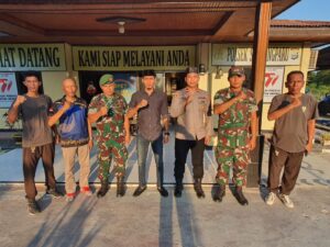 Wujud Sinergitas, Kapolsek Sabbangparu Sambut Kunjugan Pejabat Baru Danramil Sabbangparu