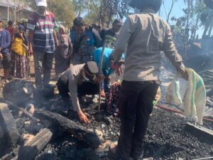Dua Rumah di Bola Hangus Terbakar, Satu Orang Dilaporkan Meninggal