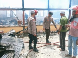3 Rumah Tebakar di Ujung Tanah, Kerugian Ditaksir 1 Milyar