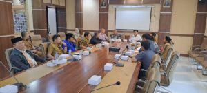 Bahas Tahapan Pilu Serentak 2024, DPRD Wajo Audiens dengan KPU dan Bawaslu