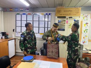 Blangkon Indonesia dan Dewi Shinta Berlaga Di Sector East UNP 7-2 UNIFIL Lebanon Selatan