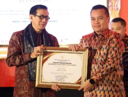 33 Desa / Lurah Sadar Hukum di Sulsel Diresmikan Menteri Hukum dan HAM